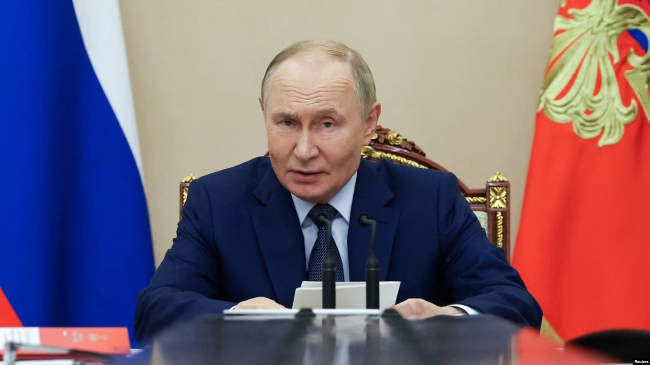 Putin propune prelungirea acordului de control al armelor nucleare