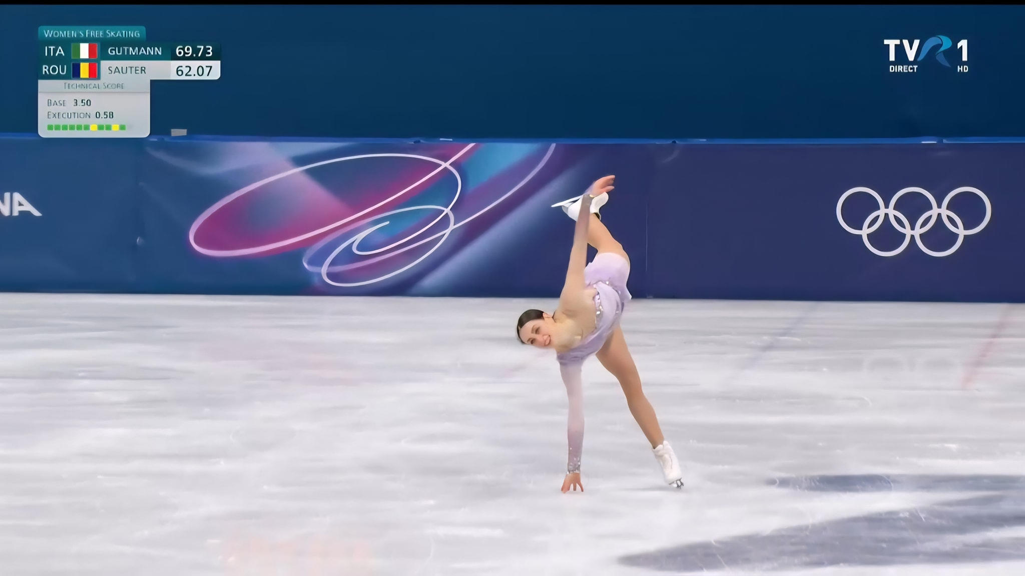 Feerie pe gheaţă cu Julia Sautner