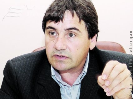 Viorel Gheorghiţă va sta încă o lună în arest
