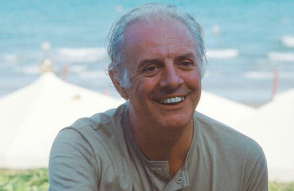 Cariere. Dario Fo, un titan al dramaturgiei universale