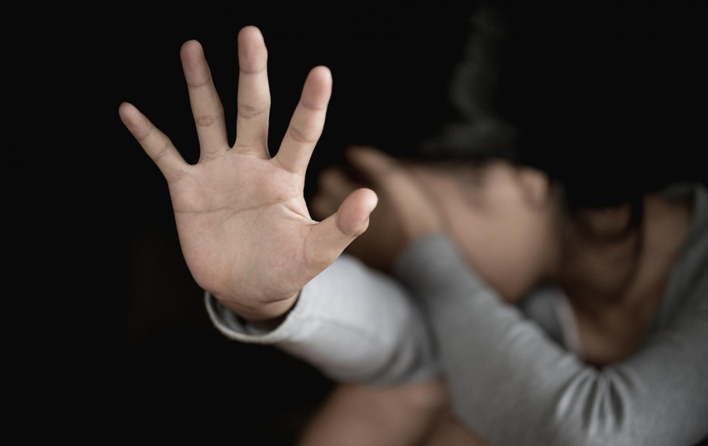 Clopotarul unei biserici și-a violat nepoata timp de 10 ani