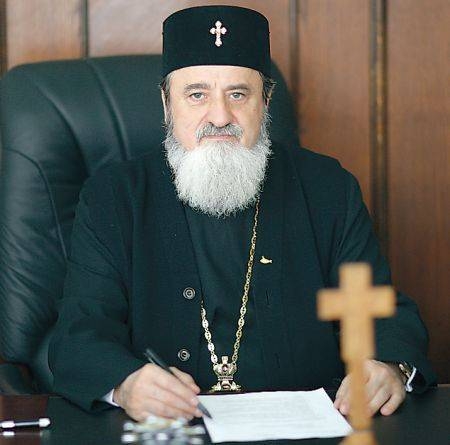 Evlavia şi memoria poporului ne ridică în icoană! Cum putem să devenim sfinți?