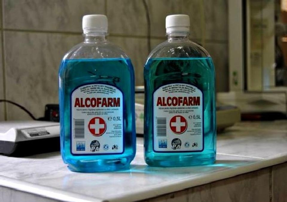 Peste 20 de persoane au murit după ce au băut alcool metilic