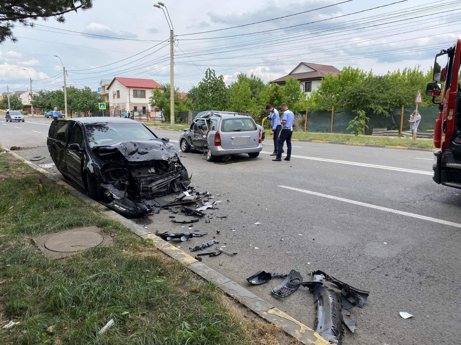 Accident rutier soldat cu patru persoane rănite