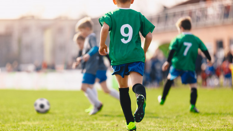 Bani de la buget pentru cluburile de fotbal de copii și juniori