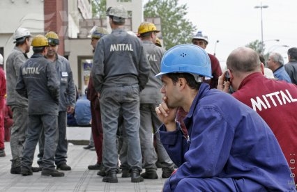 Siderurgia, cu un picior în groapă?