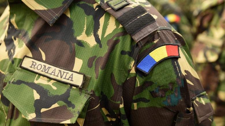 Ceremonii și expoziții militare de Ziua Forțelor Terestre Române