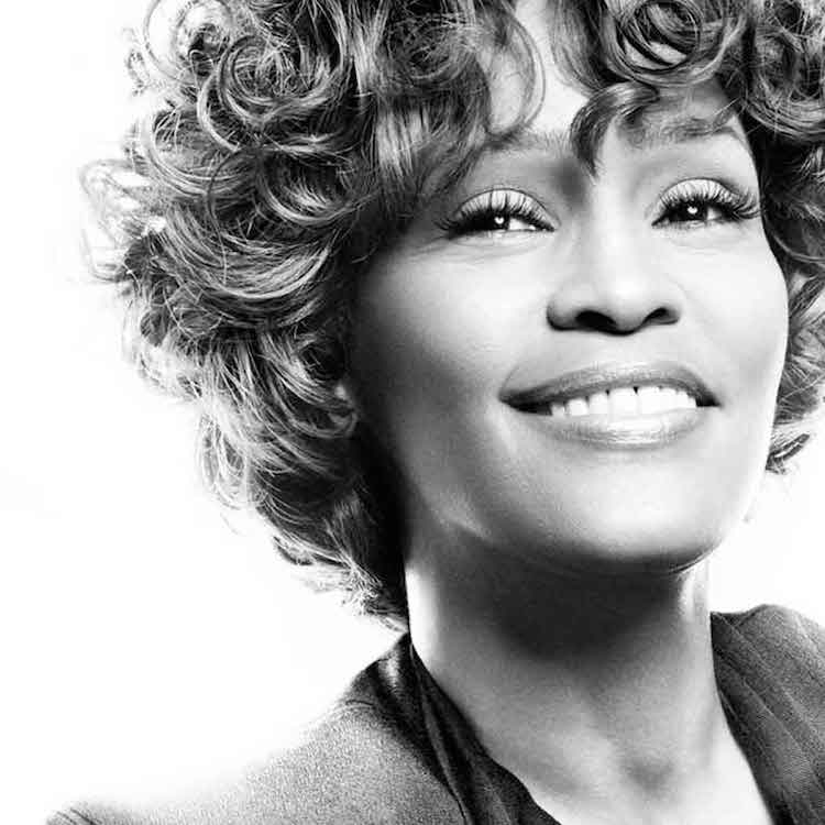 Remember. Whitney Houston, o legendă a muzicii americane