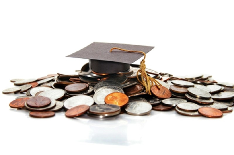 Prima creştere a BURSELOR studenţilor din ultimii şase ani