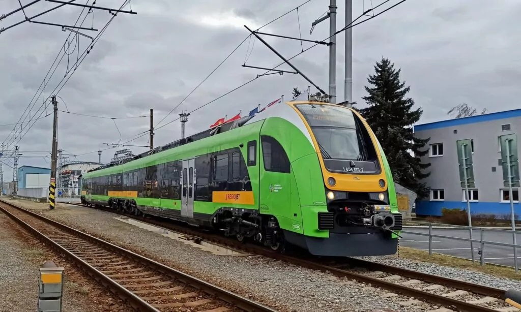 Contractul pentru 62 de trenuri noi va fi anulat