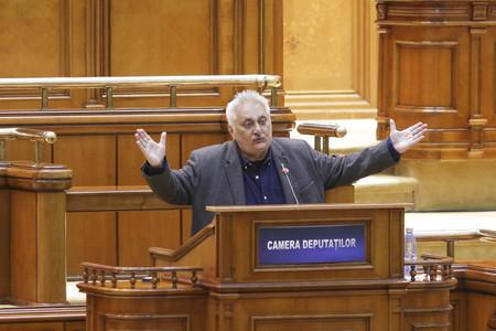 Impotenţa aleşilor naşte monştri