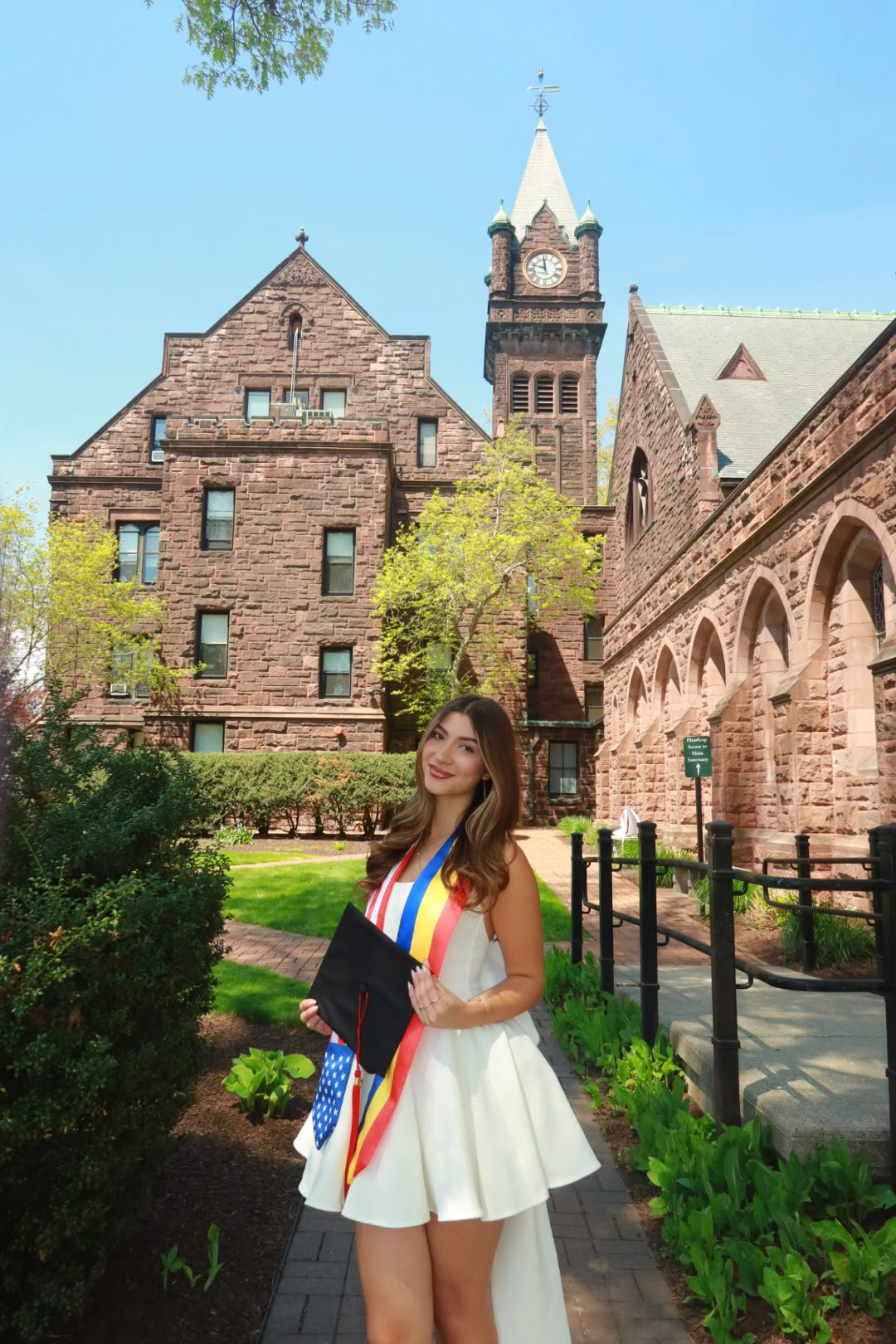 La numai 22 de ani, între Harvard și Wall Street. Gălățeanca Alexandra Mihailopol, creatoarea unei platforme-unicat pentru femeile din România
