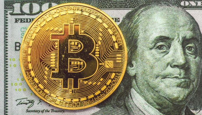 Dolarul și criptomonedele s-au depreciat, după deciziile Casei Albe. Degringoladă pe piețele financiare