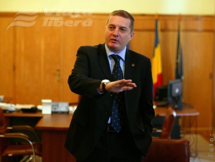 Prefectura reacţionează la protestul jurnaliştilor