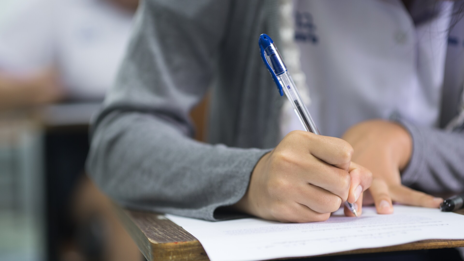 Peste 700 de elevi la a doua sesiune de Bacalaureat